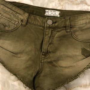 Green Free People shorts. Size 26